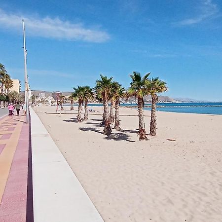 Bungalow Con Encanto, 100M2, A 800 M De La Playa 坎佩略 外观 照片