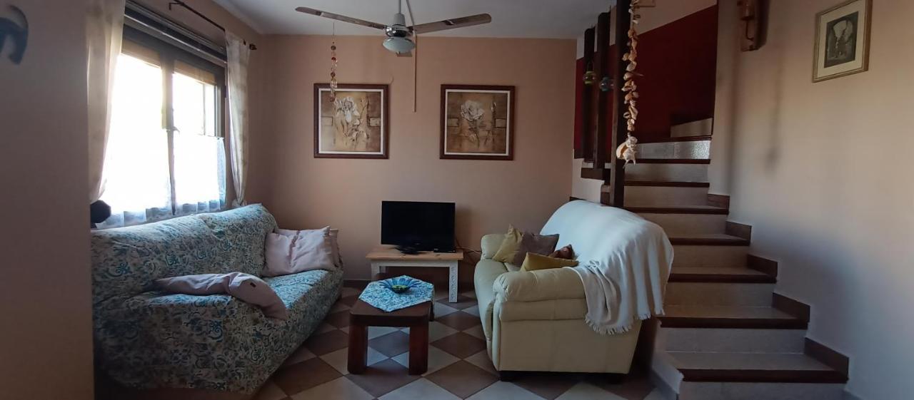Bungalow Con Encanto, 100M2, A 800 M De La Playa 坎佩略 外观 照片
