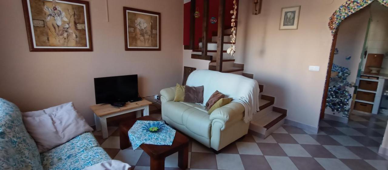 Bungalow Con Encanto, 100M2, A 800 M De La Playa 坎佩略 外观 照片