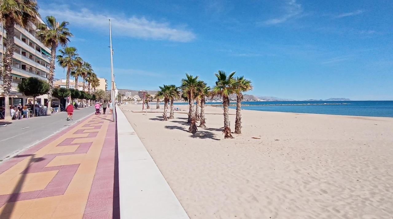 Bungalow Con Encanto, 100M2, A 800 M De La Playa 坎佩略 外观 照片
